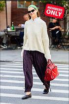 Celebrity Photo: Katie Holmes
2333x3500 3.2 mb
Viewed 0 times
@BestEyeCandy.com