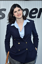Celebrity Photo: Alexandra Daddario
1200x1813 193 kb
Viewed 24 times
@BestEyeCandy.com