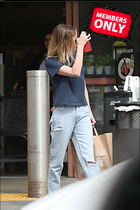 Celebrity Photo: Ashley Benson
2333x3500 1.9 mb
Viewed 1 time
@BestEyeCandy.com