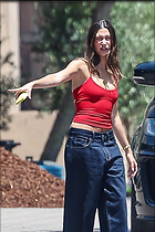 Celebrity Photo: Hailey Baldwin
742x1112 433 kb
Viewed 13 times
@BestEyeCandy.com
