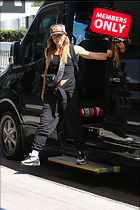 Celebrity Photo: Melanie Chisholm
2333x3500 2.6 mb
Viewed 0 times
@BestEyeCandy.com
