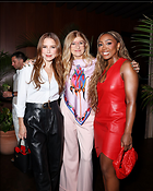 Celebrity Photo: Sophia Bush
1200x1500 220 kb
Viewed 9 times
@BestEyeCandy.com