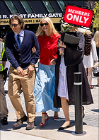 Celebrity Photo: Gwyneth Paltrow
2479x3500 3.7 mb
Viewed 0 times
@BestEyeCandy.com