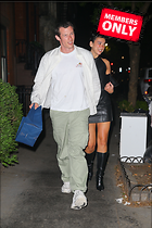Celebrity Photo: Dua Lipa
2000x3000 2.7 mb
Viewed 1 time
@BestEyeCandy.com