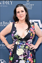Celebrity Photo: Melanie Lynskey
1200x1800 391 kb
Viewed 4 times
@BestEyeCandy.com