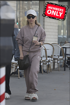 Celebrity Photo: Sarah Michelle Gellar
2200x3300 1.9 mb
Viewed 0 times
@BestEyeCandy.com