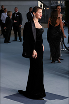 Celebrity Photo: Selena Gomez
1365x2048 693 kb
Viewed 9 times
@BestEyeCandy.com