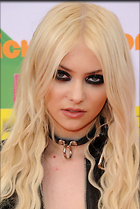 Celebrity Photo: Taylor Momsen
2006x3000 390 kb
Viewed 5 times
@BestEyeCandy.com
