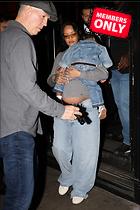 Celebrity Photo: Rihanna
2333x3499 3.4 mb
Viewed 1 time
@BestEyeCandy.com