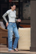 Celebrity Photo: Kendall Jenner
535x803 49 kb
Viewed 12 times
@BestEyeCandy.com