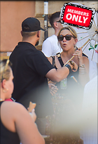 Celebrity Photo: Kate Hudson
1510x2212 2.9 mb
Viewed 1 time
@BestEyeCandy.com