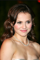 Celebrity Photo: Sasha Cohen
2003x3000 616 kb
Viewed 3 times
@BestEyeCandy.com