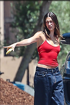 Celebrity Photo: Hailey Baldwin
800x1201 122 kb
Viewed 5 times
@BestEyeCandy.com