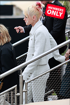 Celebrity Photo: Kristen Stewart
2333x3500 2.6 mb
Viewed 1 time
@BestEyeCandy.com