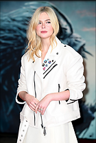 Celebrity Photo: Elle Fanning
1380x2048 830 kb
Viewed 4 times
@BestEyeCandy.com