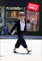 Celebrity Photo: Lisa Rinna
2396x3500 1.8 mb
Viewed 0 times
@BestEyeCandy.com