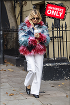 Celebrity Photo: Sienna Miller
2478x3717 1.7 mb
Viewed 0 times
@BestEyeCandy.com