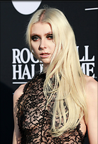 Celebrity Photo: Taylor Momsen
1200x1766 314 kb
Viewed 13 times
@BestEyeCandy.com