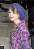 Celebrity Photo: Taylor Swift
1859x2700 620 kb
Viewed 6 times
@BestEyeCandy.com
