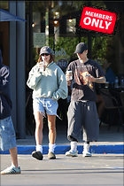 Celebrity Photo: Hailey Baldwin
1681x2520 1.6 mb
Viewed 0 times
@BestEyeCandy.com