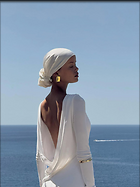 Celebrity Photo: Frida Aasen
1200x1600 93 kb
Viewed 9 times
@BestEyeCandy.com