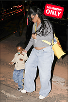 Celebrity Photo: Rihanna
2200x3300 2.6 mb
Viewed 1 time
@BestEyeCandy.com