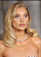 Celebrity Photo: Elsa Hosk
1200x1673 218 kb
Viewed 10 times
@BestEyeCandy.com