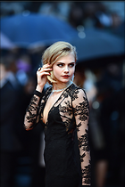 Celebrity Photo: Cara Delevingne
682x1024 135 kb
Viewed 3 times
@BestEyeCandy.com