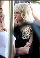Celebrity Photo: Taylor Momsen
1370x2000 442 kb
Viewed 2 times
@BestEyeCandy.com