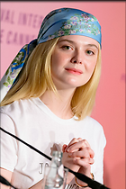 Celebrity Photo: Elle Fanning
1200x1800 204 kb
Viewed 7 times
@BestEyeCandy.com