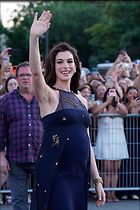 Celebrity Photo: Anne Hathaway
7 Photos
Photoset #740861
@BestEyeCandy.com