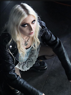 Celebrity Photo: Taylor Momsen
1200x1598 149 kb
Viewed 14 times
@BestEyeCandy.com