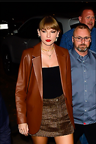 Celebrity Photo: Taylor Swift
1363x2048 673 kb
Viewed 10 times
@BestEyeCandy.com