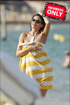 Celebrity Photo: Kylie Jenner
2334x3500 1.8 mb
Viewed 1 time
@BestEyeCandy.com
