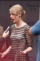 Celebrity Photo: Taylor Swift
1023x1540   1.1 mb
Viewed 8 times
@BestEyeCandy.com