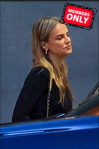 Celebrity Photo: Jessica Alba
2133x3200 1.6 mb
Viewed 0 times
@BestEyeCandy.com