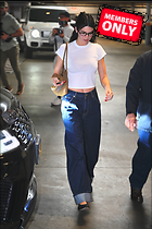 Celebrity Photo: Kendall Jenner
2333x3500 2.4 mb
Viewed 0 times
@BestEyeCandy.com