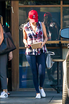 Celebrity Photo: Selena Gomez
1334x2000 929 kb
Viewed 4 times
@BestEyeCandy.com