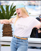 Celebrity Photo: Elle Fanning
1634x2048 1,034 kb
Viewed 8 times
@BestEyeCandy.com