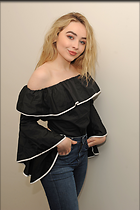 Celebrity Photo: Sabrina Carpenter
2400x3600   567 kb
Viewed 9 times
@BestEyeCandy.com