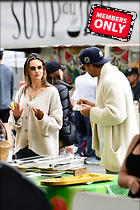 Celebrity Photo: Alessandra Ambrosio
2272x3408 1.9 mb
Viewed 0 times
@BestEyeCandy.com