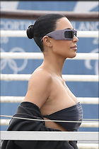 Celebrity Photo: Kimberly Kardashian
2000x3000 1.3 mb
Viewed 13 times
@BestEyeCandy.com