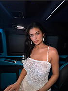 Celebrity Photo: Kylie Jenner
1440x1920 190 kb
Viewed 20 times
@BestEyeCandy.com