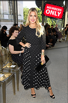 Celebrity Photo: Sylvie Meis
3142x4724 1.6 mb
Viewed 1 time
@BestEyeCandy.com