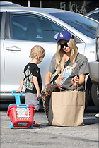 Celebrity Photo: Paris Hilton
1713x2570 1,060 kb
Viewed 6 times
@BestEyeCandy.com