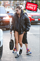 Celebrity Photo: Hailey Baldwin
1633x2449 1.6 mb
Viewed 1 time
@BestEyeCandy.com