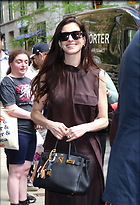 Celebrity Photo: Anne Hathaway
11 Photos
Photoset #736015
@BestEyeCandy.com