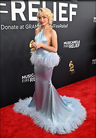 Celebrity Photo: Sabrina Carpenter
1428x2048   960 kb
Viewed 8 times
@BestEyeCandy.com