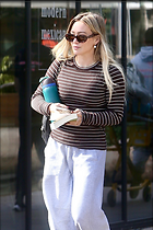 Celebrity Photo: Hilary Duff
1270x1905 1.1 mb
Viewed 6 times
@BestEyeCandy.com