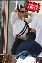 Celebrity Photo: Kendall Jenner
2200x3300 1.9 mb
Viewed 0 times
@BestEyeCandy.com